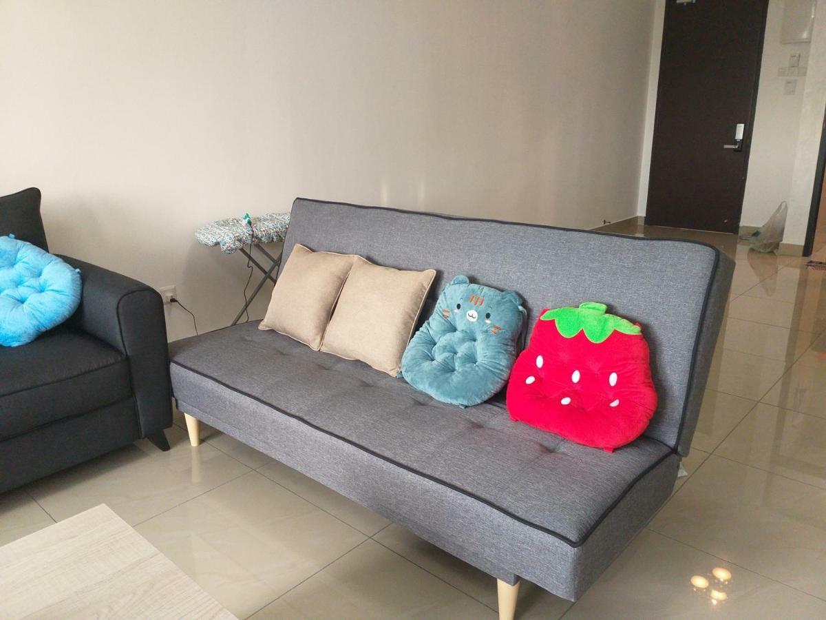 Kempas Indah @ The Secret Garden Homestay Johor Bahru Bagian luar foto